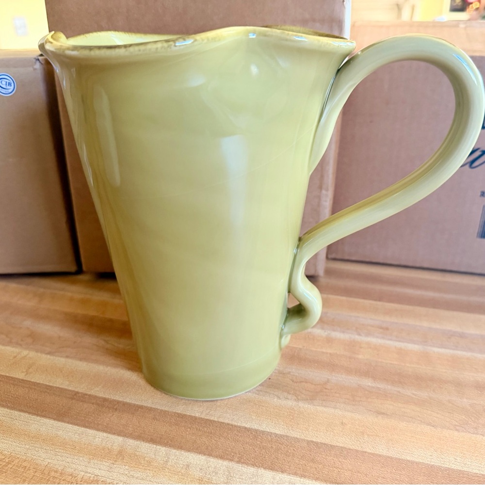 SLAH Toscana Collection Celery Pitcher NIB